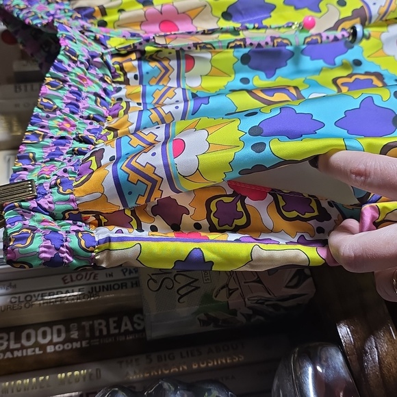 Zara Silky Multicolored Pull On Pants, Size Large - Picture 4 of 10